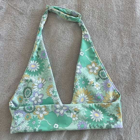 Worn Once Skatie Lacey Top in Haleiwa Amber Fillerup Clark Size Extra Small - Picture 2 of 4